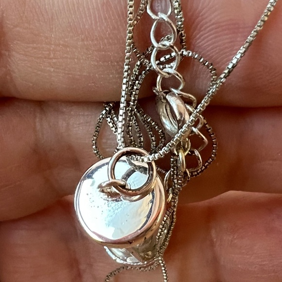 VINTAGE HOURGLASS SAND CLOCK PENDANT CHAIN NECKLACE SILVERTONE METAL VERY UNIQUE - Picture 7 of 16